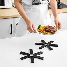 Load image into Gallery viewer, Foldable Insulation Pad Pot Mat Dish Placemat Coaster Folding Heat Insulation High Temperature Pots and Pans Kitchen Gadgets
