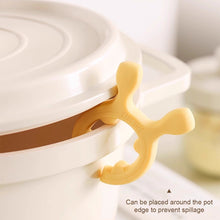 Load image into Gallery viewer, Silicone Deer Ear Pot Shovel Rack Home Kitchen Stove Anti Overflow Soup Spoon Kitchenware Placement Protective Shovel Rack Mobile Storage Rack
