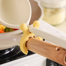 Load image into Gallery viewer, Silicone Deer Ear Pot Shovel Rack Home Kitchen Stove Anti Overflow Soup Spoon Kitchenware Placement Protective Shovel Rack Mobile Storage Rack
