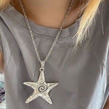 Load image into Gallery viewer, Y2K Gothic Starfish Pendant Necklace Punk Exaggerated Irregular Star Charm Jewel Travel Beach OOTD Necklace
