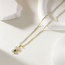 Load image into Gallery viewer, Gothic Punk Spider Pendant Necklace Halloween Cool Choker Hip Hop Punk Style Jewelry Fashionable Edgy Spider Necklace
