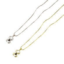 Load image into Gallery viewer, Gothic Punk Spider Pendant Necklace Halloween Cool Choker Hip Hop Punk Style Jewelry Fashionable Edgy Spider Necklace
