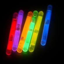Load image into Gallery viewer, 10PCS 1.5 Inch Professional Fishing Glow Sticks Super Bright Night Fishing Float Glow Sticks Fishing Accessories
