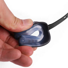 Load image into Gallery viewer, Non-toxic American Football Rugby Thai Boxing Taekwondo Wrestle Tooth Protective Mouth Guard with Hanging Strap
