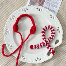 Load image into Gallery viewer, Miniature Hand-knitted Christmas Green and Red Scarf with Ear Cups for 17cm Labubu Cute DIY Doll Clothes Lovely Outfit Gifts
