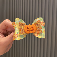 Load image into Gallery viewer, Fashionable Halloween Elements Pumpkin Hairband Single Piece Multi-Color Cute Girls Halloween Gift
