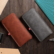 Load image into Gallery viewer, Classic Glasses Storage Bag Elegant Leather Eyewear Pouch Lightweight Protective Case with Soft Interior Eyewear Organizer Holder
