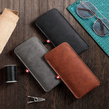 Load image into Gallery viewer, Classic Glasses Storage Bag Elegant Leather Eyewear Pouch Lightweight Protective Case with Soft Interior Eyewear Organizer Holder
