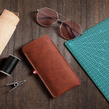 Load image into Gallery viewer, Classic Glasses Storage Bag Elegant Leather Eyewear Pouch Lightweight Protective Case with Soft Interior Eyewear Organizer Holder
