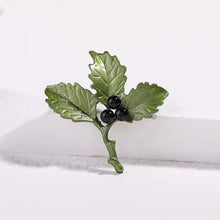 Load image into Gallery viewer, Retro Artistic Bamboo Brooch Bamboo Leaf Tree Leaf Flower Green Brooch Fresh Vintage Style Scarf Buckle Cardigan Button
