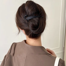 Load image into Gallery viewer, Simple and Fashionable Hair Cip Banana Clip Vertical Clip Resin Hair Clamp Hairpin Hair Accessory for Women Chic Updos
