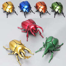 Load image into Gallery viewer, Mechanical Simulation Wind-Up Beetle Insect Model Realistic Movement Collection Display Curiosity Sparking Nature Lover's Gift Miniature Model
