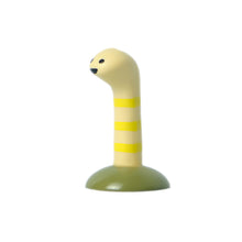 Load image into Gallery viewer, Cartoon Cute Sea Eel Aquarium Decoration Resin Mini Landscape Ornament Funny Underwater Decor Miniature Figurine Unique Aquarium Ornament
