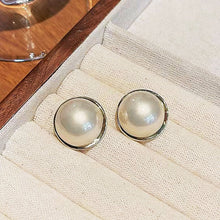 Load image into Gallery viewer, Fashionable Large Pearl Stud Earrings Alloy Ear Stud Jewelry Accessory French Retro Earrings For Women Party Gift
