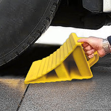 Load image into Gallery viewer, Multipurpose Anti-Slip Car Wheel Chocks RV Wheel Chocks Portable Tire Chocks Wear-Resistant Tire Stopper for Trucks RVs
