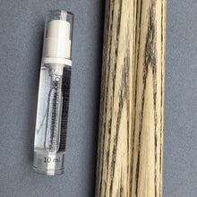 Load image into Gallery viewer, 10ML Billiard Cue Maintenance Essence Oil American 8-Ball Cue Special Anti-Dry Crack and Increase Gloss Care Oil Billiards Accessories.
