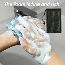 Load image into Gallery viewer, Portable Waterproof Dust-proof Soap Case Dry Wet Separation Soap Holder Outdoor Camping Gym Toiletries Storage Supplies
