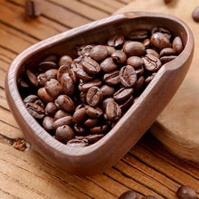 Load image into Gallery viewer, Wooden Coffee Bean Dosing Cup and Light Spray Bottle Tea Leaves Barista Set Anti-Static Coffee Bean Spray Measuring Tray for Coffee Lovers
