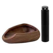 Load image into Gallery viewer, Wooden Coffee Bean Dosing Cup and Light Spray Bottle Tea Leaves Barista Set Anti-Static Coffee Bean Spray Measuring Tray for Coffee Lovers
