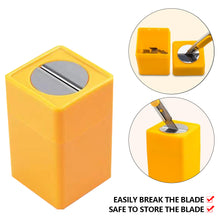 Load image into Gallery viewer, Plastic Car Waste Blade Storage Box Safety Blade Disposal Container Vinyl Sticker Film Knife Convenient Queegee Tool
