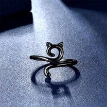 Load image into Gallery viewer, 2Pcs Adjustable Knitting Crochet Loop Ring Cat Ears Ring Knitted Yarn Thread Ring Sewing Tools
