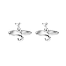 Load image into Gallery viewer, 2Pcs Adjustable Knitting Crochet Loop Ring Cat Ears Ring Knitted Yarn Thread Ring Sewing Tools
