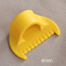 Load image into Gallery viewer, 2Pcs Sewing Guide 3D Printing Manual Sewing Tools Sewing Edge Locking Sewing Template Hand Sewing Tool With 3mm 2mm
