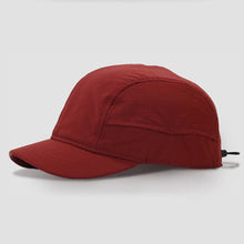 Load image into Gallery viewer, Retro Short-brimmed Solid Color Baseball Cap Outdoor Sports Hat Quick Dry Hat Adjustable Buckle

