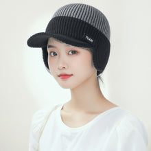 Load image into Gallery viewer, Men Outdoor Activities Warm Hat Baseball Cap Ear Protecting Warm Knitted Cap Multicolored Woolen Cap
