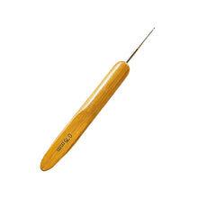 Load image into Gallery viewer, 0.5mm/0.7mm Dreadlock Crochet Hook Wood Crochet Needles Hair Dreadlocks Tool for Braid Craft Hair Crocheting Needles Set
