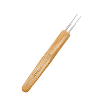 Load image into Gallery viewer, 0.5mm/0.7mm Dreadlock Crochet Hook Wood Crochet Needles Hair Dreadlocks Tool for Braid Craft Hair Crocheting Needles Set
