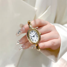 Load image into Gallery viewer, Bathtub Bracelet Watch Roman Numerals Oval Quartz Watch Retro Women's Watches Gold Watch Small Dial Light Luxury Watch
