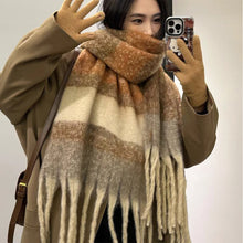 Load image into Gallery viewer, Winter Korean Style Women's Scarf High-End Thickened Warm Scarf Neck Warmer Thick Neckerchief Accessories
