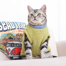 Load image into Gallery viewer, 2.5-7.5kg Pet Fleece Vest Cat Dog Warm Winter Sweater Fleece Lined Soft Cute Pet Apparel For Indoor Outdoor Winter Use Pet Owners Gift
