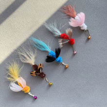 Load image into Gallery viewer, Insect-shaped Feather Cat Toy Replacement Head DIY Replace Cat Teaser Stick Replacement Pendant Pet Toy Accessories For Cat Owners/Lovers
