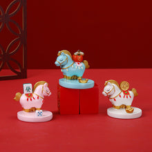 Load image into Gallery viewer, Chinese Style Cartoon Mascots Resin Horse Toys Cartoon Pony Desktop Decorations Mobile Phone Support Ornament Gift

