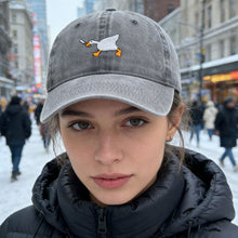 Load image into Gallery viewer, Goose Embroidery Baseball Cap Unisex Adjustable Solid Color Casual Fashion Trucker Couple Tide Caps
