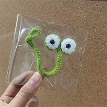 Load image into Gallery viewer, 1-Piece Hand-Knitted Crochet Leaf Bud Versatile Crochet Accessories and DIY Craft Cotton Yarn Ideal Corner Bookmarks
