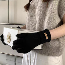 Load image into Gallery viewer, Women Knitted Gloves Thickened Anti-Slip Touchscreen Gloves Cycling Warm Gloves Winter Outdoor Windproof Equipment
