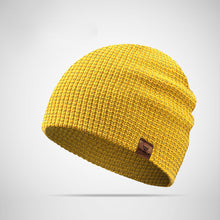 Load image into Gallery viewer, Fashion Warm Knitted Hat Sports Hat Beanie Night Running Reflective Hat Knit Cap Women Men Accessories
