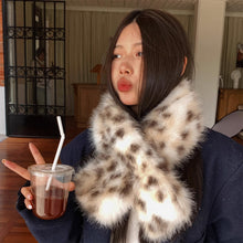 Load image into Gallery viewer, Korea Leopard Print Long Fur Scarfs Warm Plush Scarf Y2K Women Winter Padded Thickened Lengthened Faux Fur Shawl Outdoor Riding
