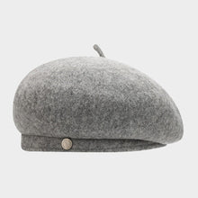 Load image into Gallery viewer, Fashion Simple Beret Retro Warm Wool Beret Lady Painter's Hat Women Accessories Female Gift
