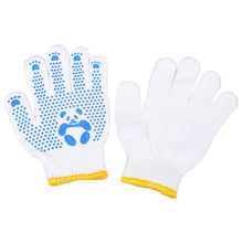 Load image into Gallery viewer, 1Pair Children's Anti-cut Anti-slip Protective Gloves Panda Pattern Safety Gloves with Dot Coated Palm for Tug of War and Gardening Age 3-12 Years

