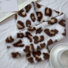 Load image into Gallery viewer, Cute Thicken Warm Leopard Print Scarf Windproof Soft Faux Fur Scarf Faux Rabbit Fur Faux Collar Winter Scarf Neck Wrap
