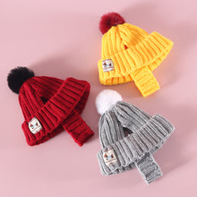 Load image into Gallery viewer, Knitted Pet Hat Cap Dog Cat Winter Scarf Cap Suit Funny Warm Pet Beanie Clothing Large dog Labrador Golden Retriever Cap Winter Pet Accessory
