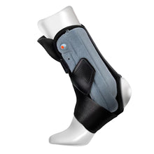 Load image into Gallery viewer, 1PC Inflatable Ankle Brace Joint Stabilizing Straps for Sprain Recovery Adjustable Sports Guard to Prevent Ankle Roll
