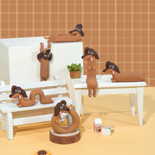 Load image into Gallery viewer, Cute Dachshund Decorative Epoxy Resin Ornaments Office Desktop Home Decoration Healing Stress-Relieving Gift

