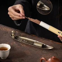 Load image into Gallery viewer, Fisherman Boat Shaped Incense Burne Incense Holder Retro Aromatherapy Ornament Creative Sandalwood Incense Insert Home Decoration
