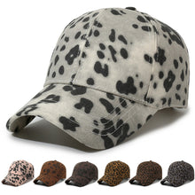 Load image into Gallery viewer, Unisex Leopard Printed Baseball Cap Breathable Adjustable Sun Protection Duckbill Cap For Outdoor Casual Accessories
