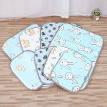 Load image into Gallery viewer, Summer Pet Cooling Mat Washable Hair Resistant Dog Bed for Small and Large Dogs &amp; Cats Cooling Pad for Indoor Outdoor Travel
